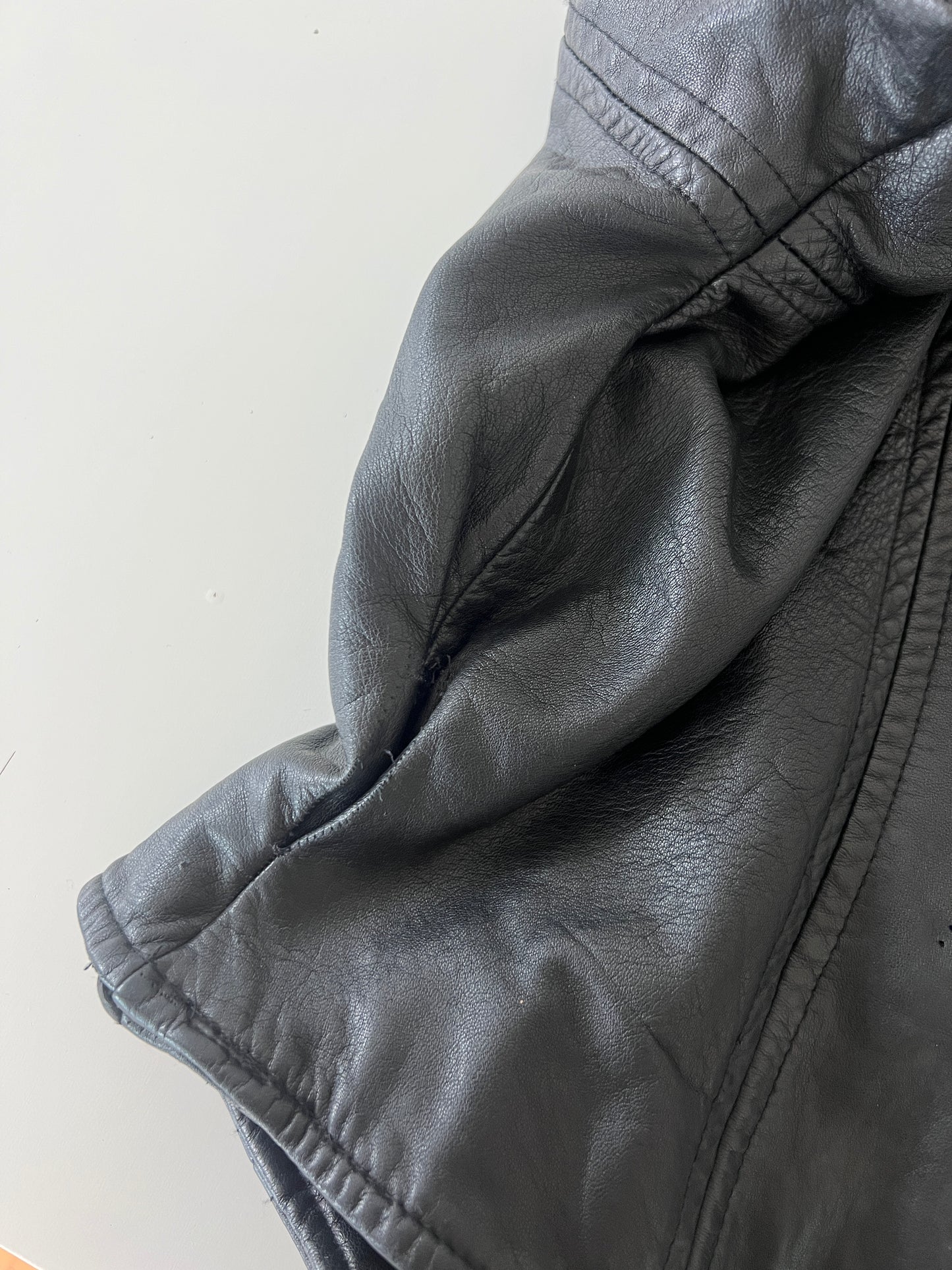 80s danier cropped leather blazer