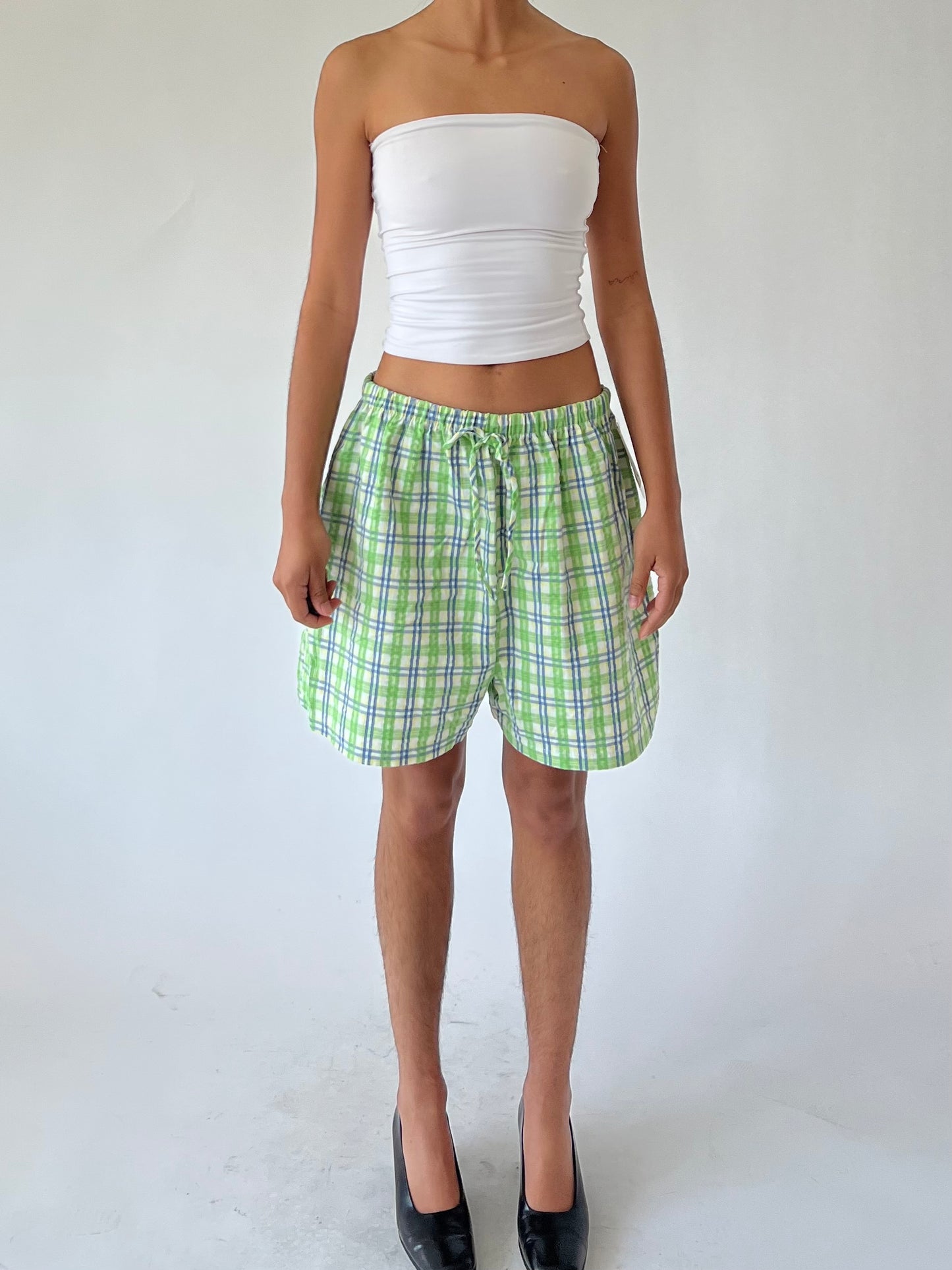 BNWT 90s plaid shorts