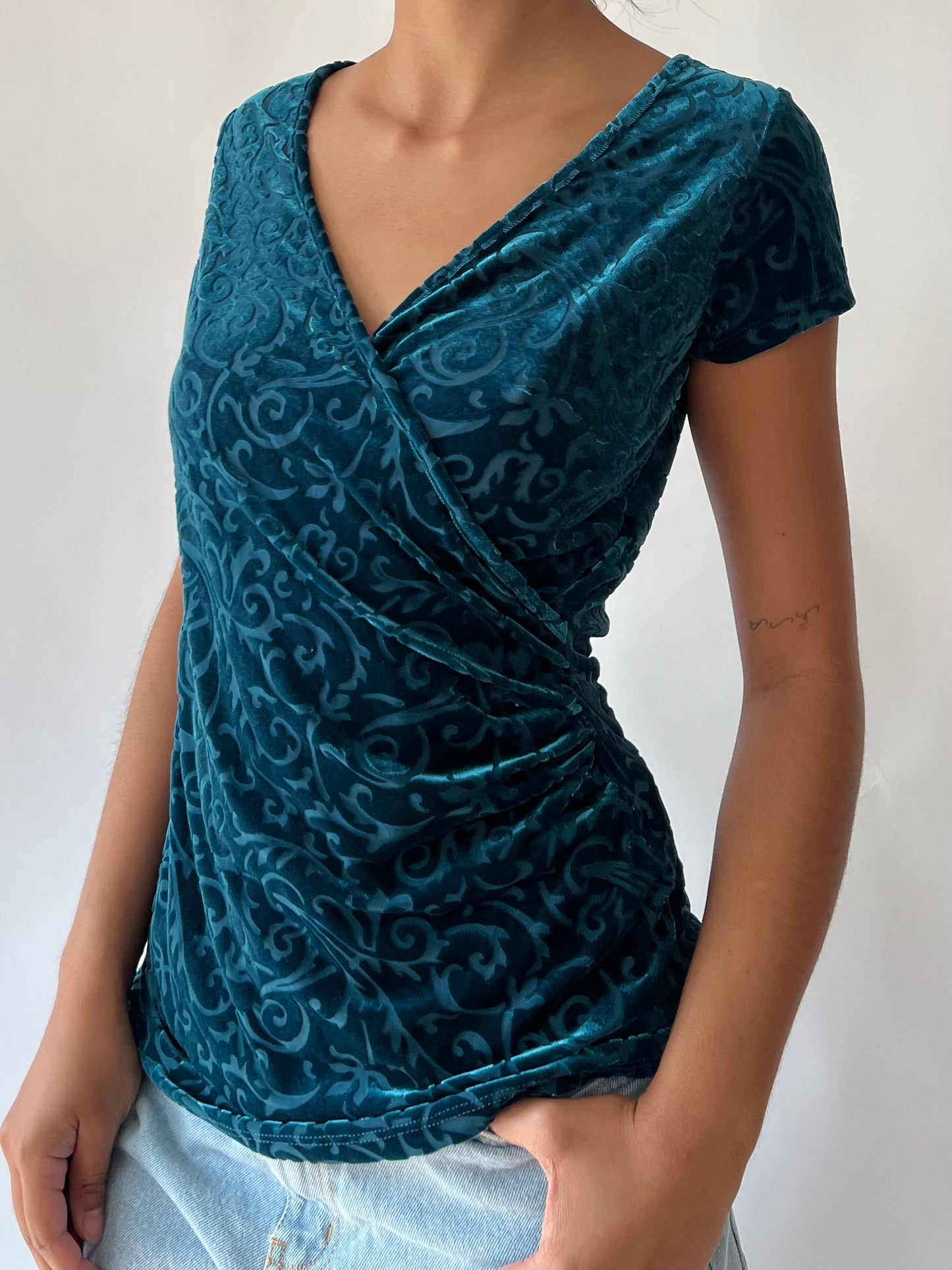 2000s blue velvet wrap top