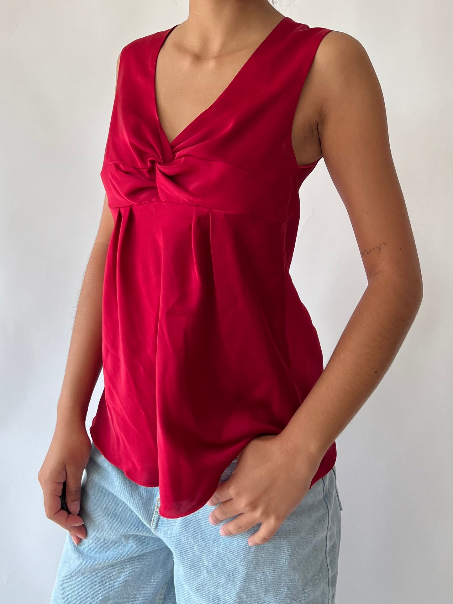 vintage red top