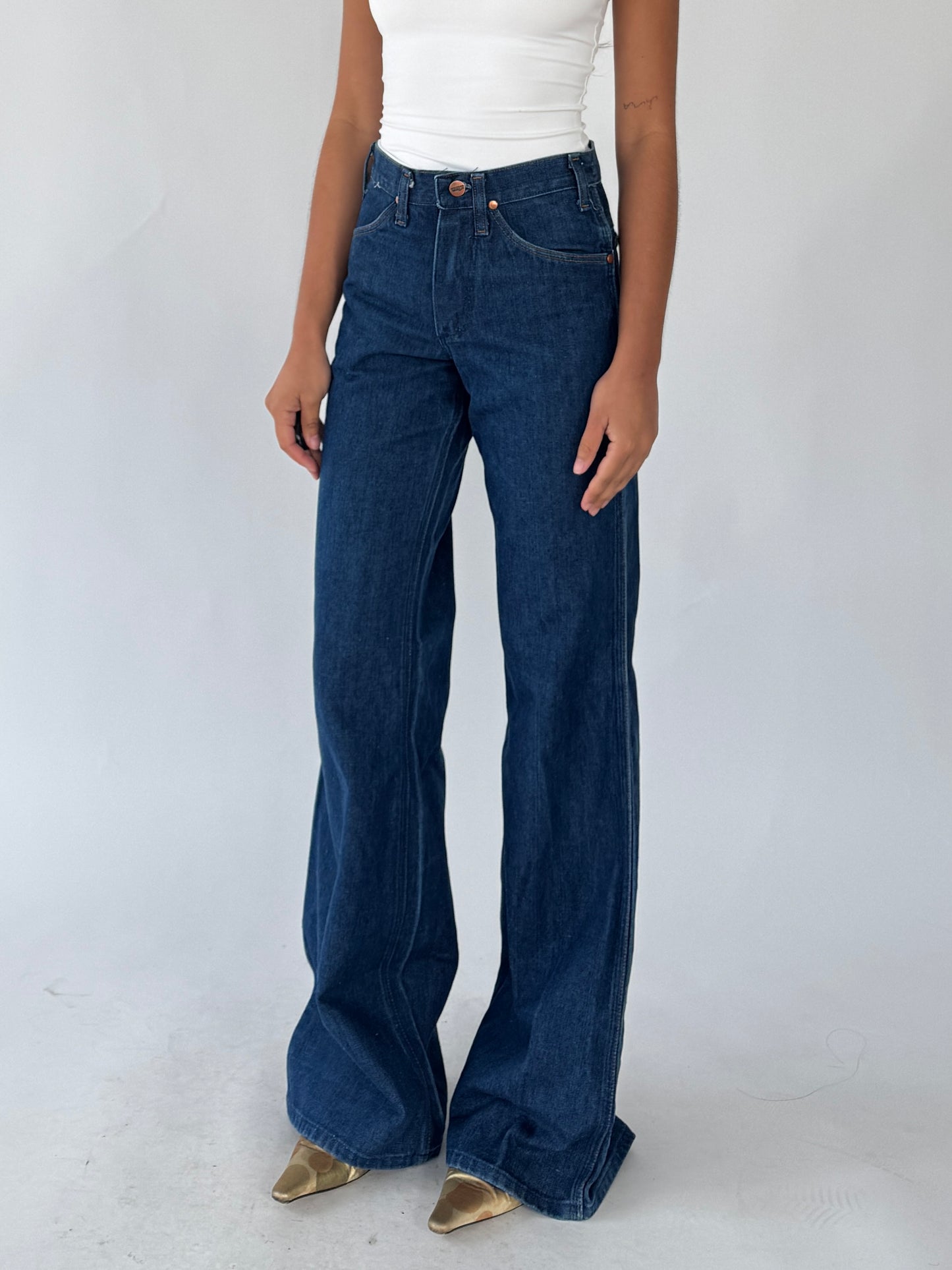 80s wrangler bell bottom jeans