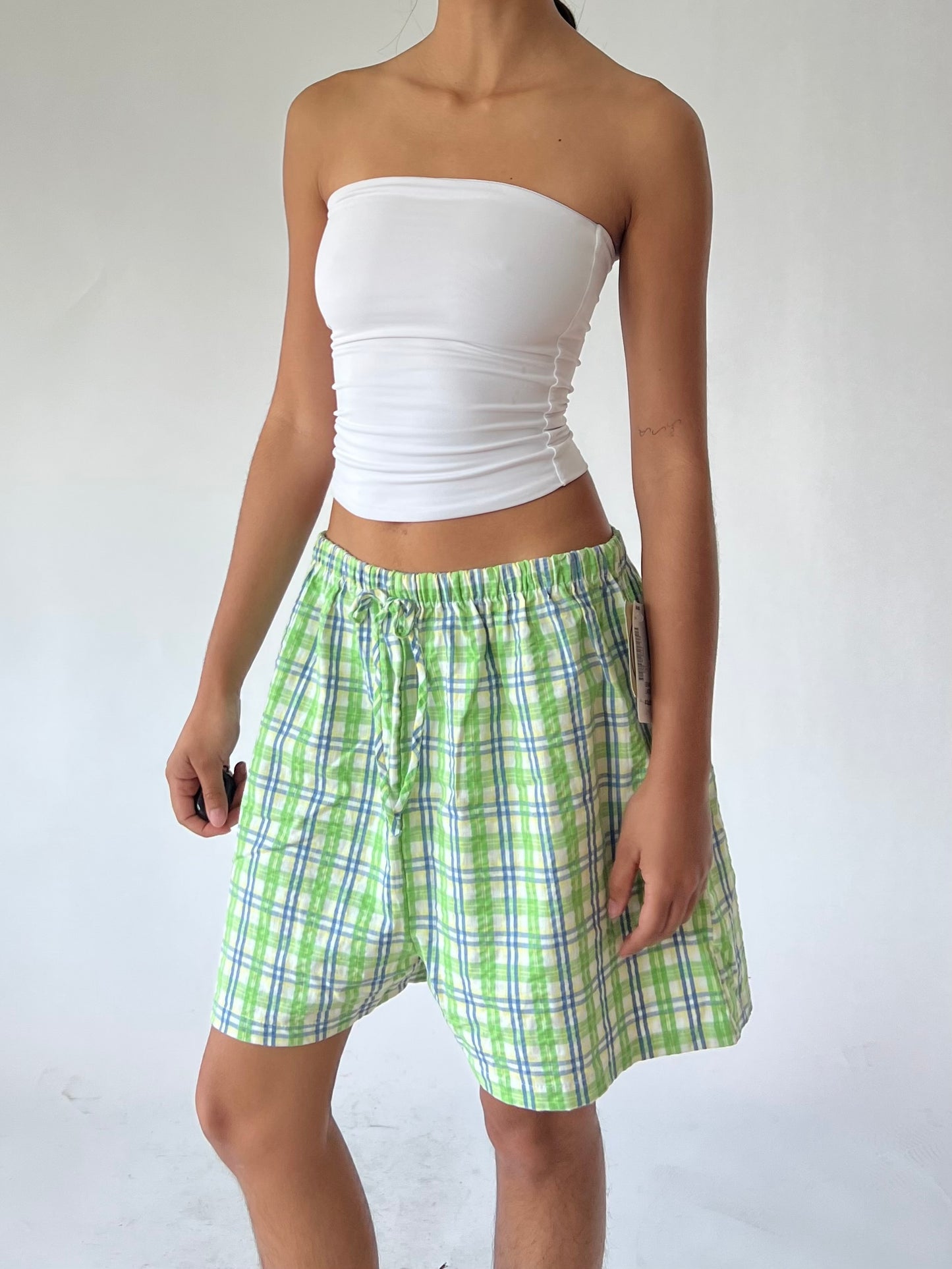 BNWT 90s plaid shorts