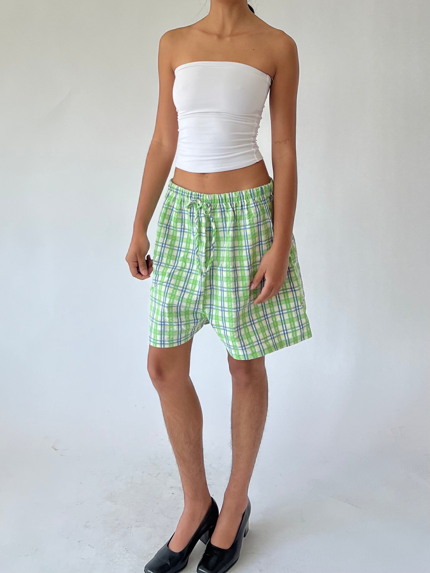 BNWT 90s plaid shorts