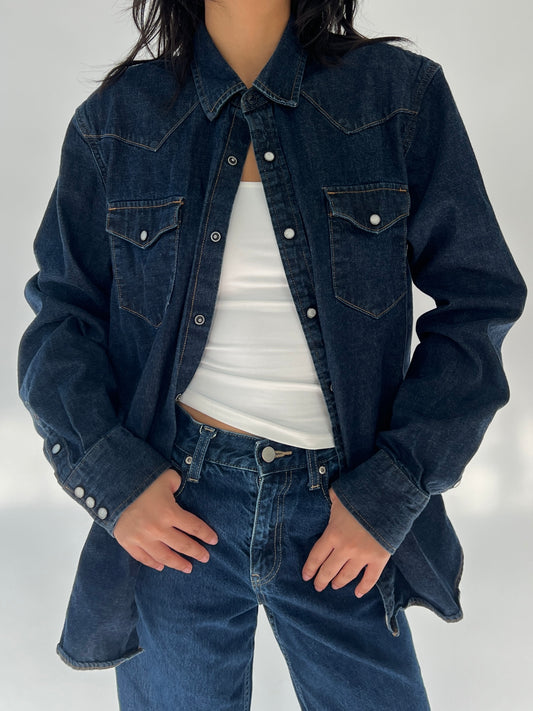 gap denim button up shirt