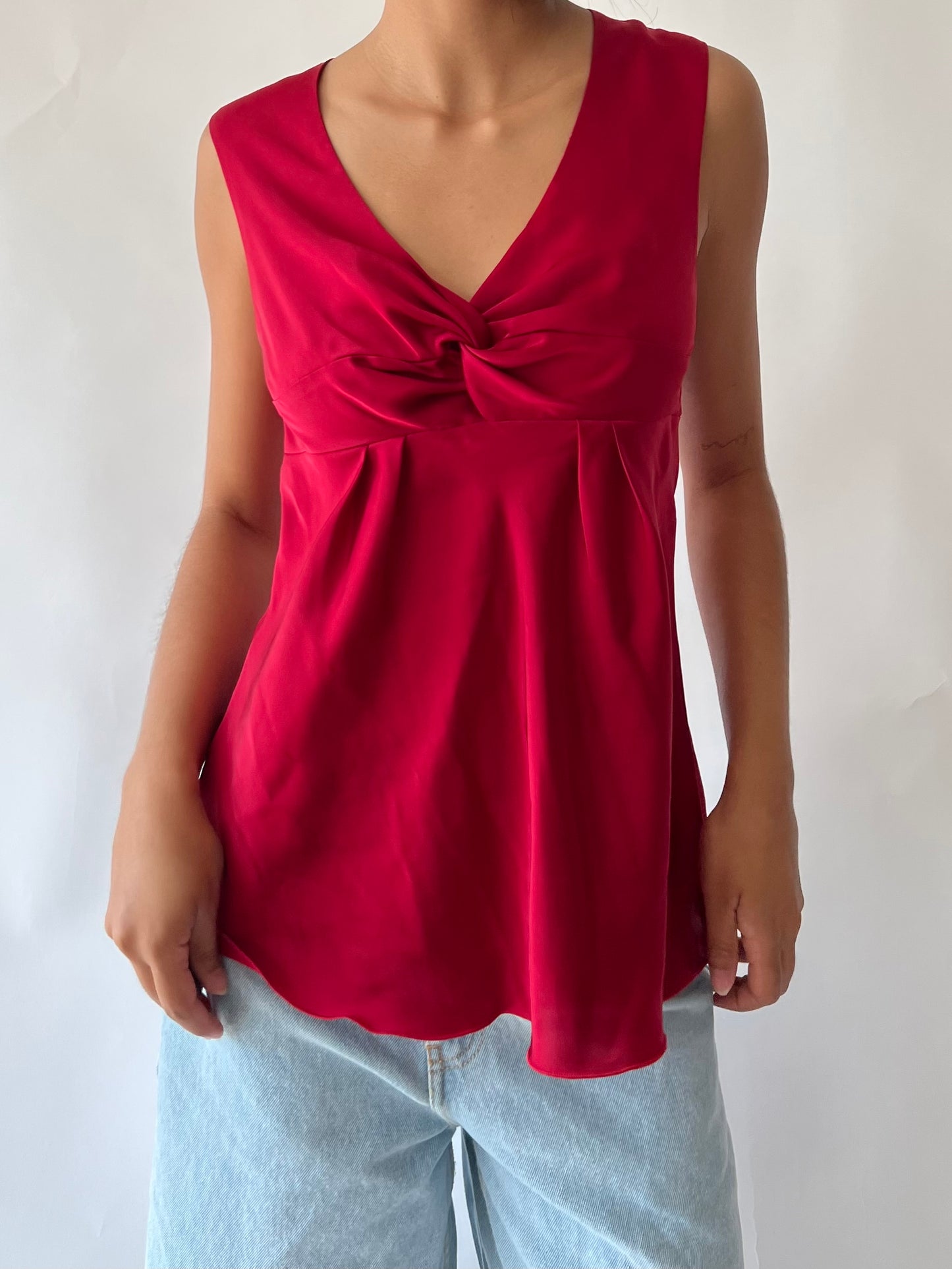 vintage red top