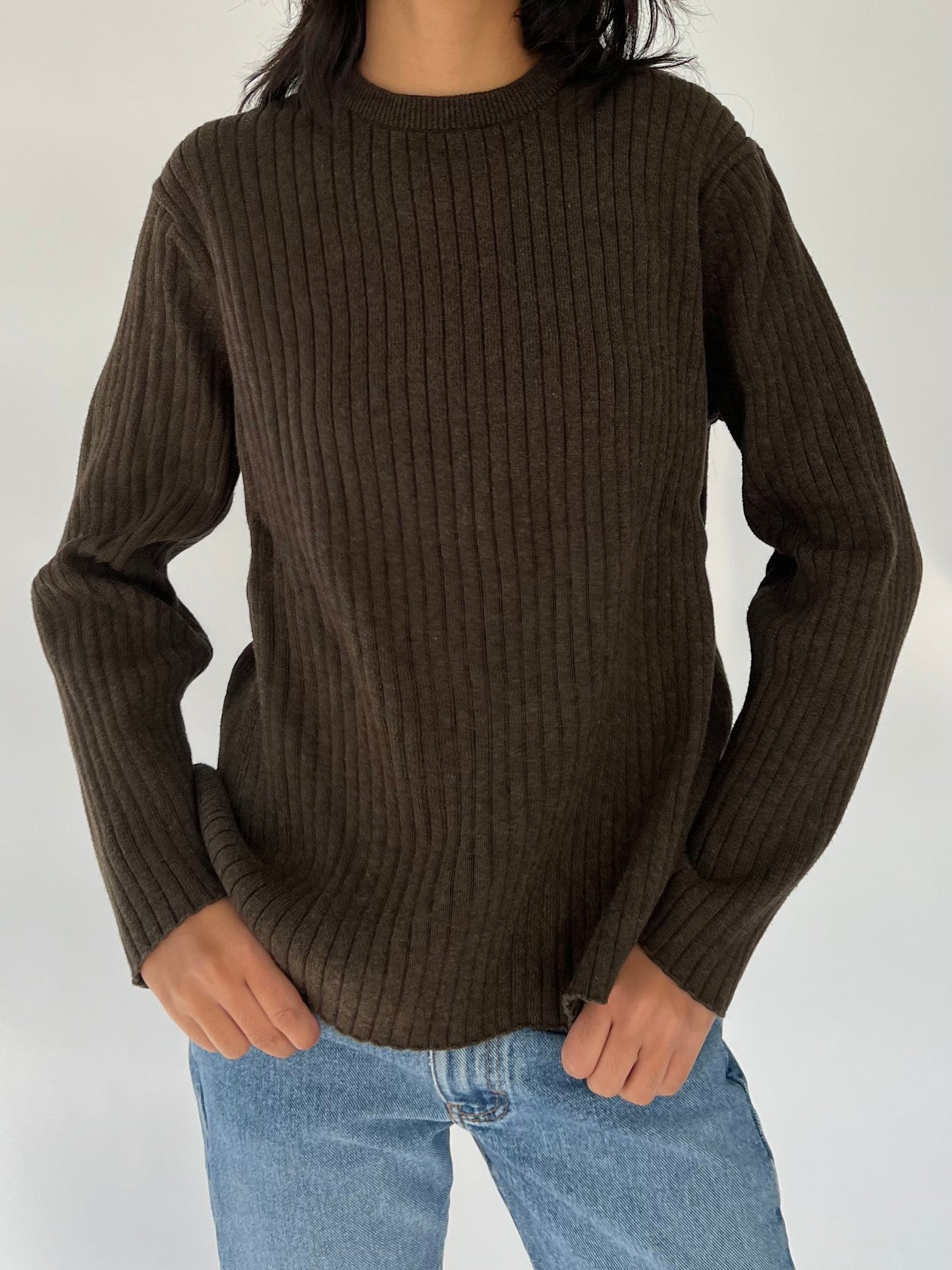 2000s gap sweater