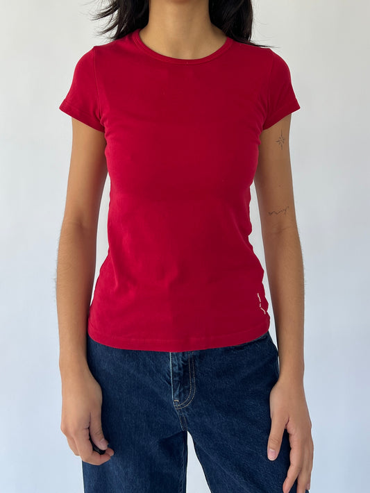 2000s red cotton tee