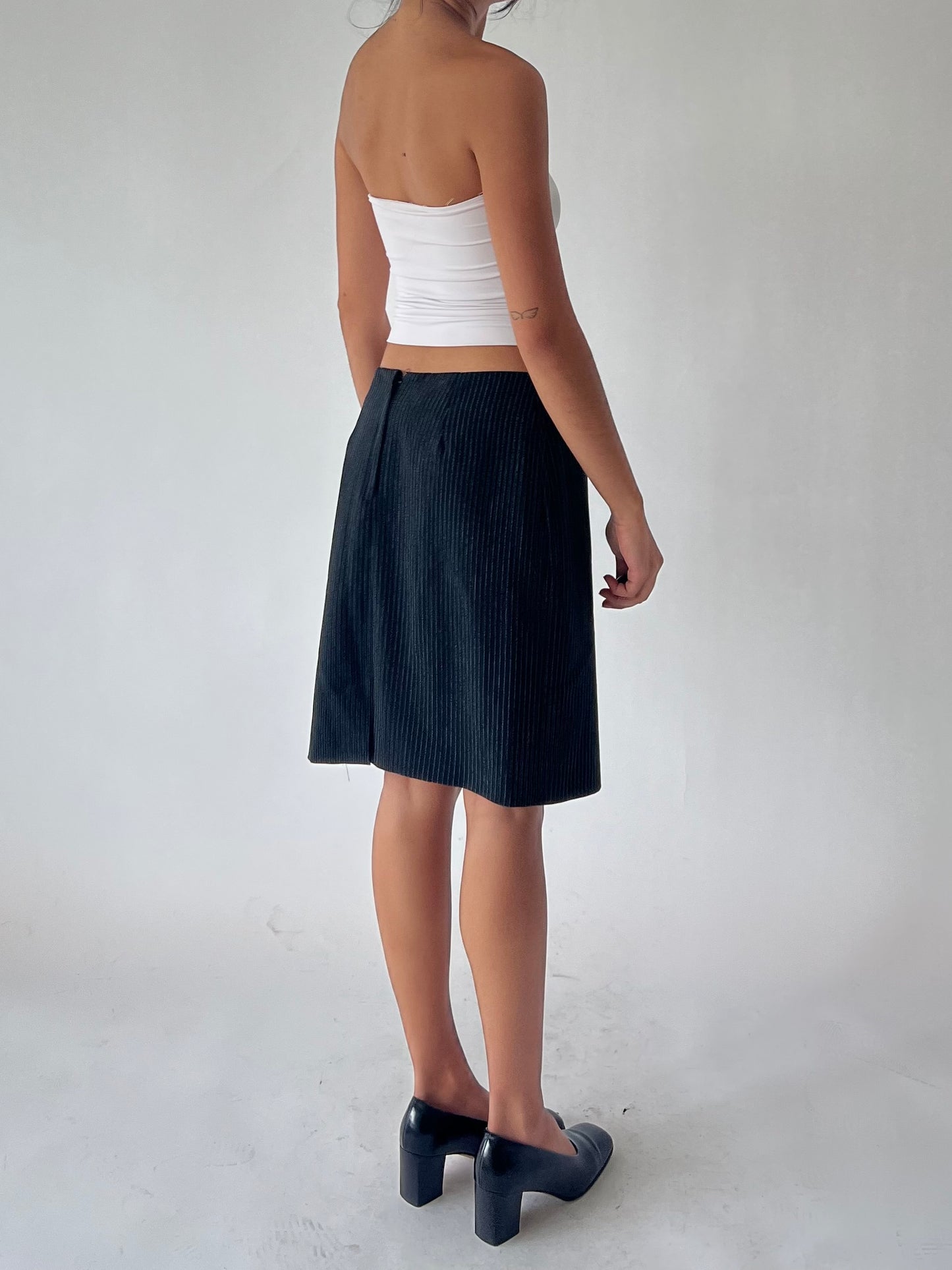 90s pin stripped skirt